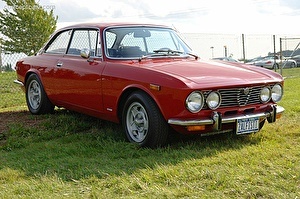 Шины на Alfa Romeo GT 1973