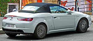 Шины на Alfa Romeo Spider 2011