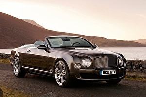 Шины на Bentley Azure 2013