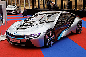 Шины на BMW i8 2013