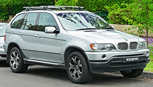 Шины на BMW X5 (E53) 2002