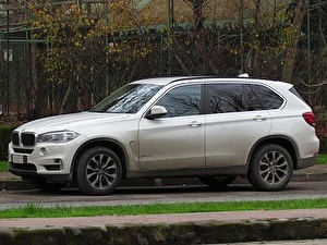 Шины на BMW X5 (F15) 2014