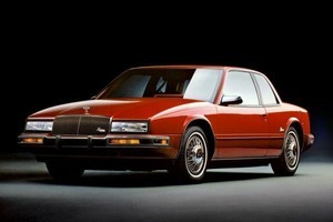 Шины на Buick Riviera 1986