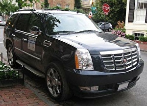 Шины на Cadillac Escalade 2009