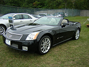 Шины на Cadillac XLR 2011