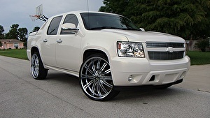 Шины на Chevrolet Avalanche 2008