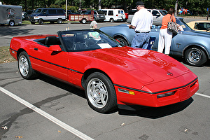 Шины на Chevrolet Corvette 1990