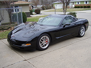 Шины на Chevrolet Corvette 1998