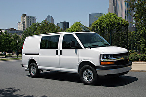 Шины на Chevrolet Express 2013