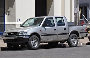 Шины на Chevrolet LUV 1999