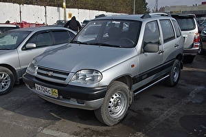 Шины на Chevrolet Niva 2006