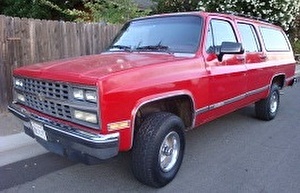 Шины на Chevrolet R1500 Suburban 1989