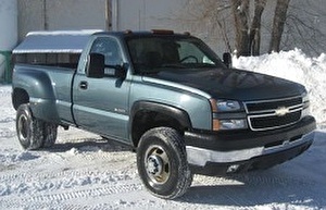 Шины на Chevrolet Silverado 3500 2003