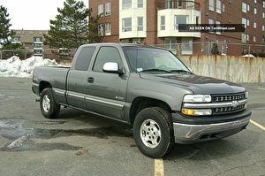 Шины на Chevrolet Silverado 2002