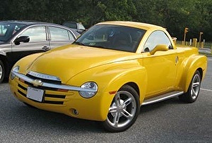 Шины на Chevrolet SSR 2004