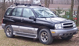 Шины на Chevrolet Tracker 2001