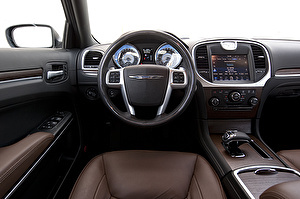 Шины на Chrysler 300C 2014