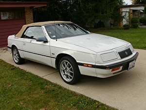 Шины на Chrysler LeBaron 1991