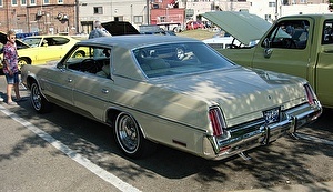 Шины на Chrysler Newport 1974