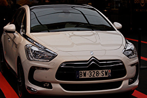 Шины на Citroen DS5 2012