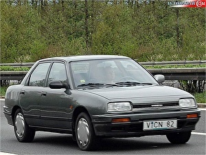 Шины на Daihatsu Applause 1989