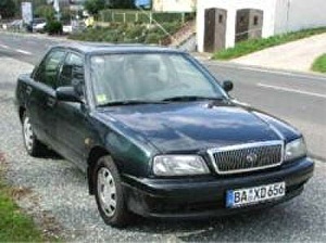 Шины на Daihatsu Applause 1999