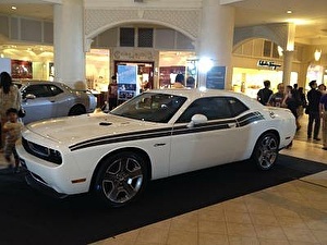 Шины на Dodge Challenger 2013