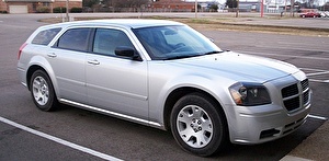 Шины на Dodge Magnum 2006