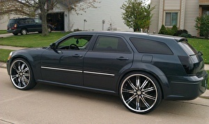 Шины на Dodge Magnum 2007