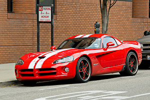 Шины на Dodge Viper 2012