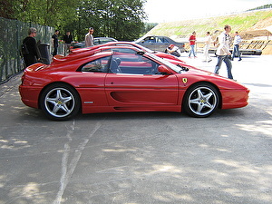 Шины на Ferrari F355 GTS 1994