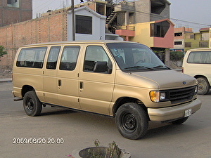 Шины на Ford Club Wagon 1994