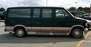 Шины на Ford Club Wagon 1995