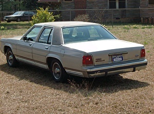 Шины на Ford Crown Victoria 1990