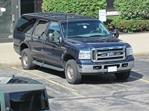 Шины на Ford Excursion 2005