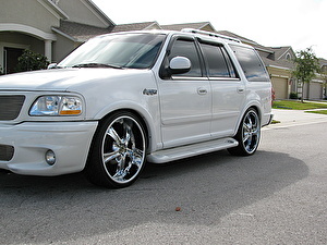 Шины на Ford Expedition 2000