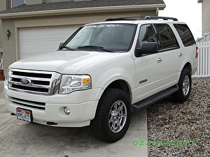 Шины на Ford Expedition 2008