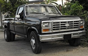 Шины на Ford F-350 1983