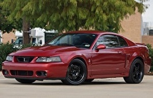 Шины на Ford Mustang Cobra 2004