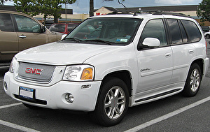 Шины на GMC Envoy 2011