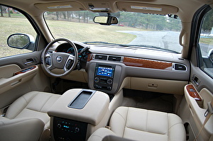 Шины на GMC Yukon 2008