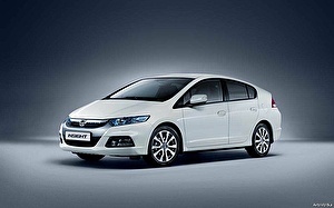 Шины на Honda Insight 2016