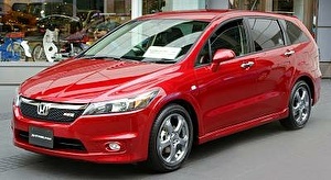 Шины на Honda Stream 2004