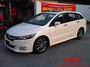 Шины на Honda Stream 2011