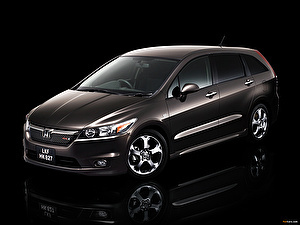 Шины на Honda Stream 2014