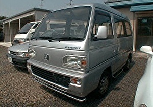 Шины на Honda Street 1990