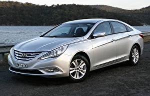 Шины на Hyundai i45 2010