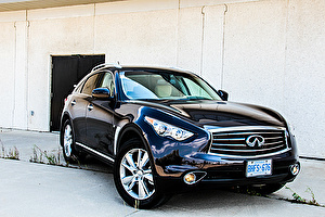 Шины на Infiniti QX70 2014