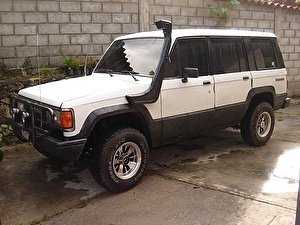 Шины на Isuzu Trooper 1990