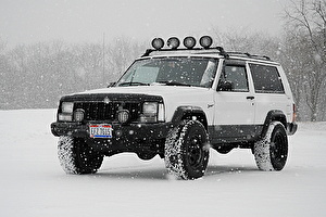 Шины на Jeep Cherokee 1993